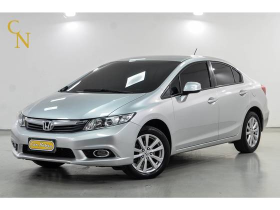HONDA CIVIC 1.8 LXS 16V FLEX 4P MANUAL HONDA CIVIC 1.8 LXS 16V FLEX 4P MANUAL